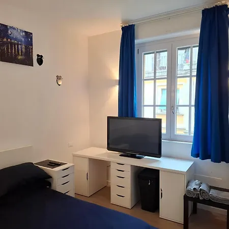 St Peter\'S Max Tesla Room